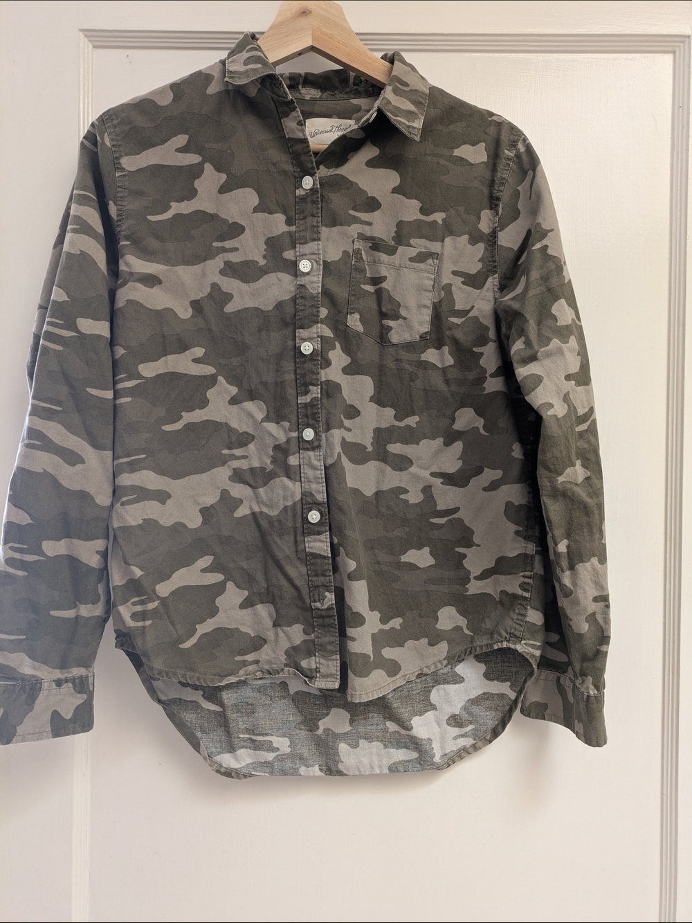 Universal Thread Olive and Gray Camo Button-Down Shirt